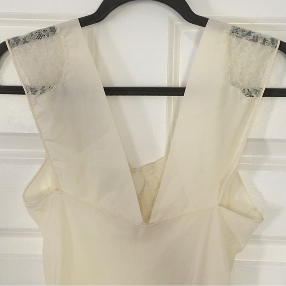 Vintage Wedding Night Nightgown - Picture 8 of 8